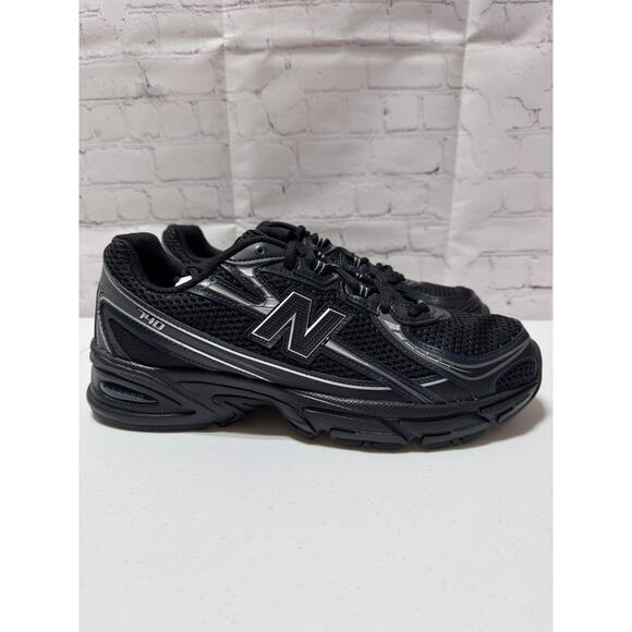 New Balance Other - New Balance 740 Black Grey U740BM2 Unisex Sneakers Men’s 9.5 / Women’s 11 NIB